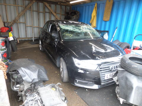 Breaking Audi A1 for spares #1