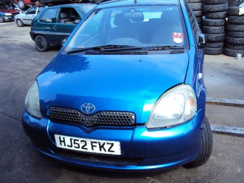 Breaking Toyota Yaris for spares #1