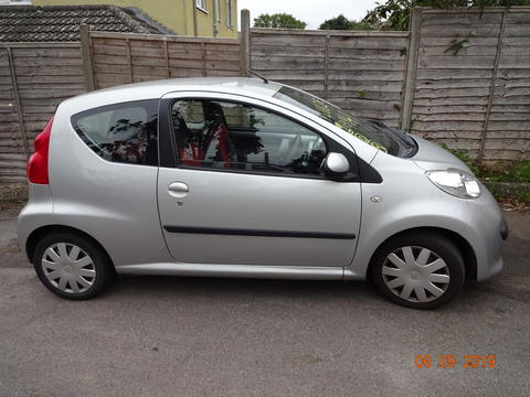 Breaking Peugeot 107 for spares #1
