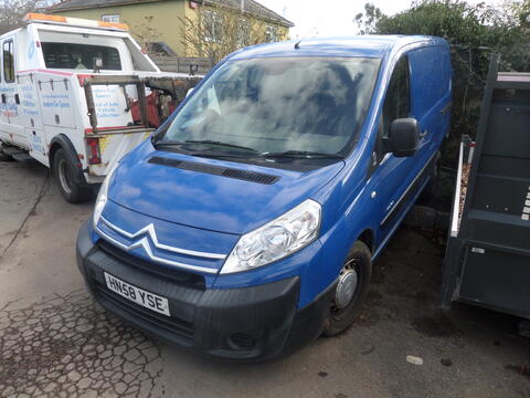 Breaking Citroen Dispatch for spares #1