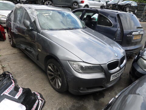 Breaking BMW 3 Series for spares #1