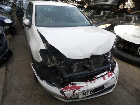 Breaking Volkswagen Polo 2011 for spares #1