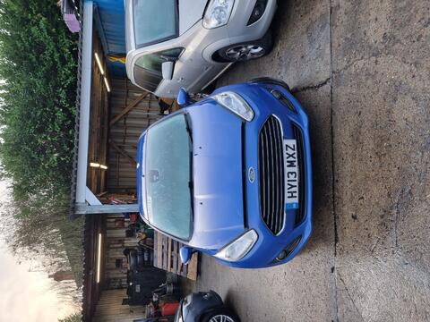 Breaking Ford Fiesta 2013 for spares #1
