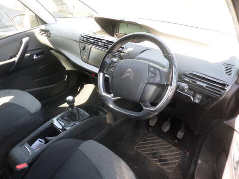 Breaking Citroen C4  Picasso 17 for spares #2