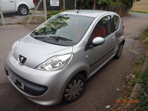Breaking Peugeot 107 for spares #3