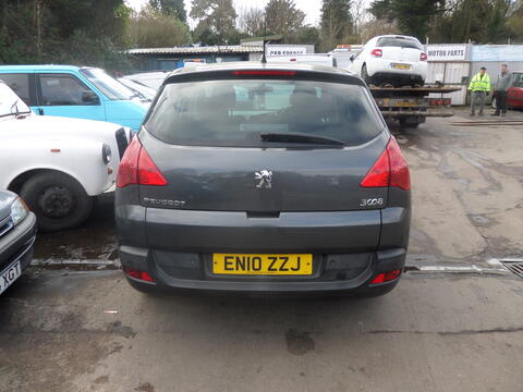 Breaking Peugeot 3008 for spares #3