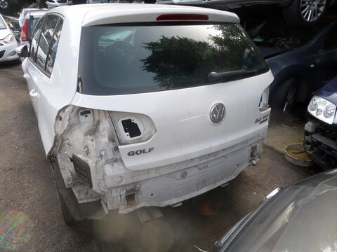Breaking Volkswagen Polo 2011 for spares #3