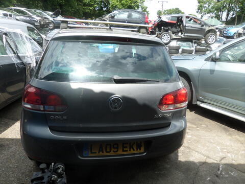 Breaking Volkswagen Golf for spares #3