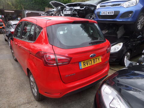 Breaking Ford B Max for spares #3