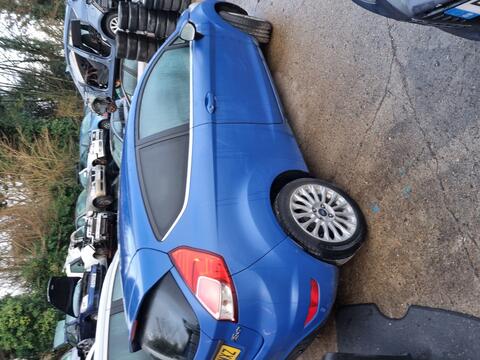 Breaking Ford Fiesta 2013 for spares #4